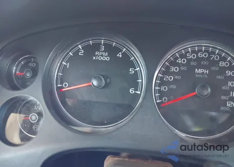 2008 Chevrolet Tahoe Lt z USA, uszkodzony, nr VIN 1GNFK13018J212313